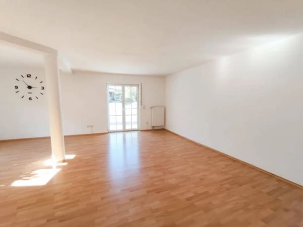 Immobilie in Kettig - Wie im eigenen Haus - großzügige 114 qm Wohnung mit Terrasse, Garten und Tiefgarage in Kettig - Bild 4