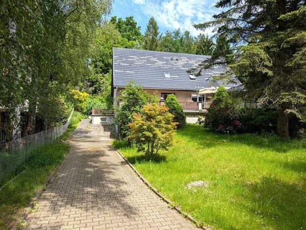 Immobilie in Markersdorf - gemütliches Einfamilienhaus und 1034 qm Grundtsück in Schöpstal bei Görlitz mit großer Garage - Bild 2