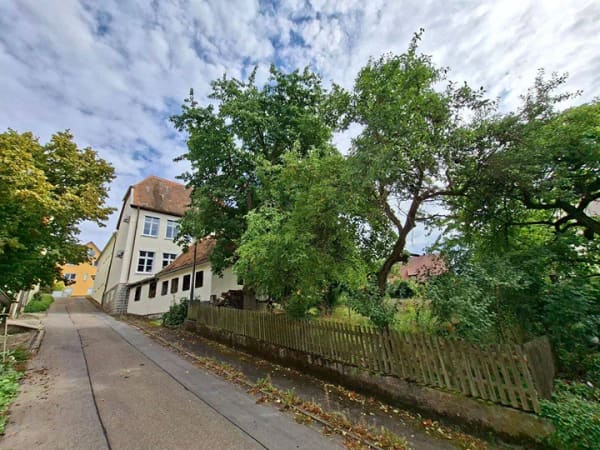Immobilie in Heidenheim - Großzügig Wohnen in der alten Schule von Hechlingen - Bild 4