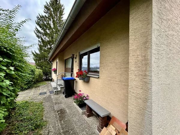 Immobilie in Munderkingen - Ein Zuhause zum Verlieben - Einfamilienhaus mit Einliegerwohnung auf Traumgrundstück - Bild 1