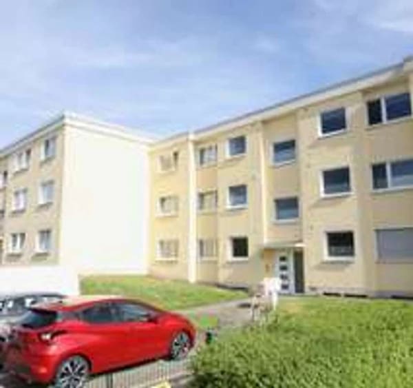 Immobilie in Swisttal - Vermietete 4-Zimmer-Wohnung in ruhiger Lage von Swisttal – Balkon & Stellplatz - Bild 1