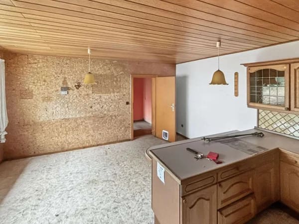 Immobilie in Taunusstein - Taunusstein-Watzhahn: Einfamilienhaus mit viel Platz und Nebenflächen - Bild 3
