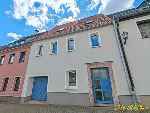 Immobilie in Hainichen - Mit Charme, kurzen Wegen und Platz für Ihre Pläne! - Bild 1