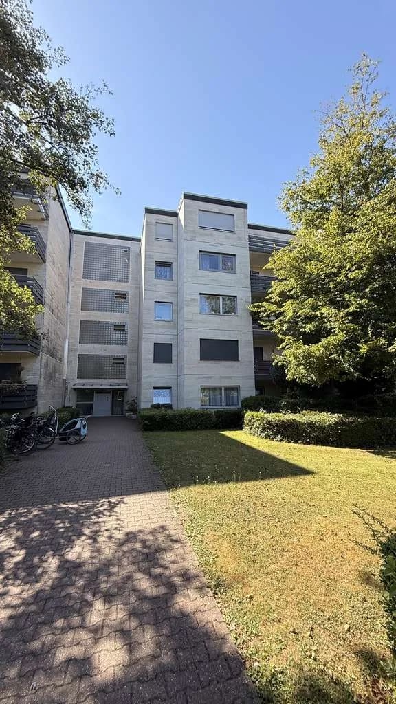 Immobilie in Bergheim - Renovierte 3-Zimmer-Eigentumswohnung in Bergheim – gute Gelegenheit für Eigennutzer oder Kapitalanle - Bild 0