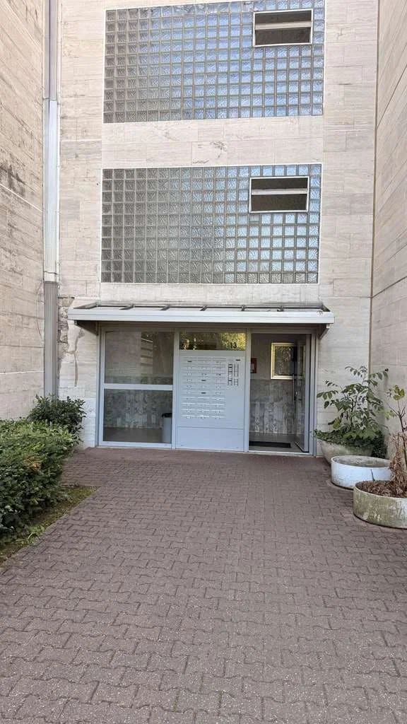 Immobilie in Bergheim - Renovierte 3-Zimmer-Eigentumswohnung in Bergheim – gute Gelegenheit für Eigennutzer oder Kapitalanle - Bild 3