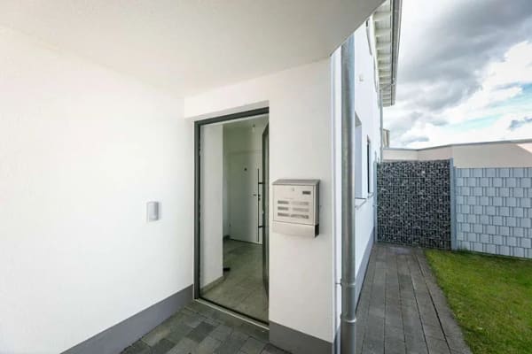 Immobilie in Schwendi - Modernes Zuhause mit luftiger Architektur und schönem Garten - Bild 3