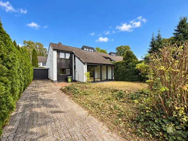 Immobilie in Norderstedt - ***Einzigartiges Reihenendhaus im Galeriestil*** - Bild 2