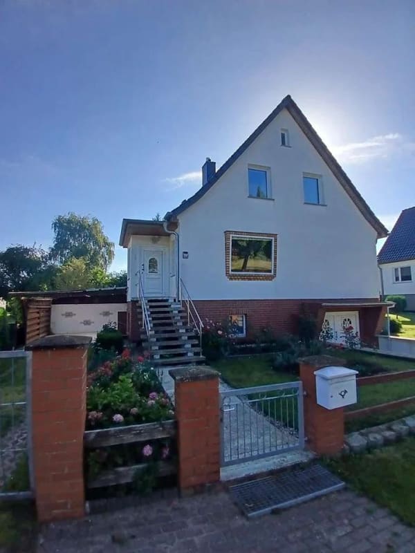 Immobilie in Satow - Einfamilienhaus mit 5 Zimmern und Garage in Satow Heiligenhagen - Bild 3