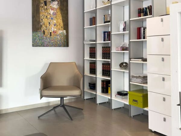 Immobilie in Viereth-Trunstadt - Unternehmervilla in Viereth-Trunstadt: Arbeiten im Erdgeschoss, Zuhause darüber - Bild 4