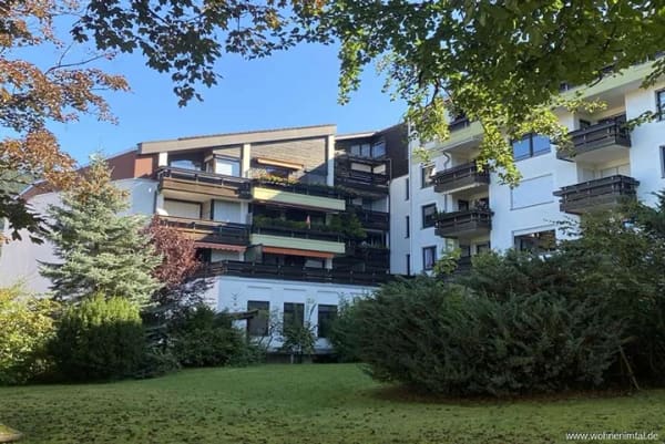 Immobilie in Tegernsee - Wohnen im Tal Immobilien 2 Zimmer Wohnung am Steinmetzplatz - verwöhnt von der Abendsonne in Westaus - Bild 0