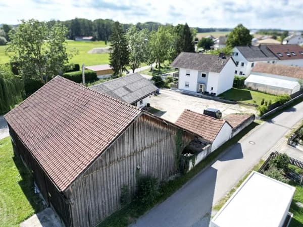 Immobilie in Aholfing - Einfamilienhaus freistehend in Aholfing - Bild 2