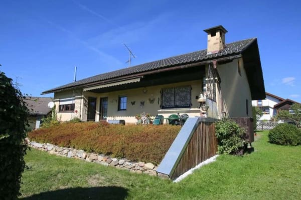 Immobilie in Frauenau - Bungalow in sonniger Lage ! - Bild 0