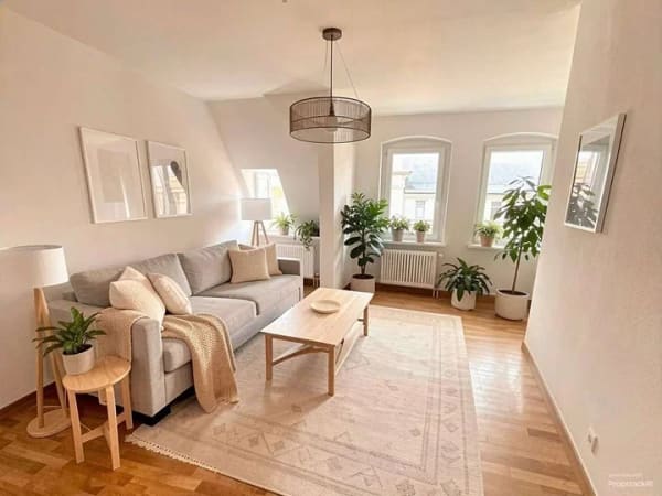 Immobilie in Hohenstein-Ernstthal - Wohnungspaket mit Potenzial: 2 × 2-Zimmer-Wohnung in Hohenstein-Ernstthal - Bild 1