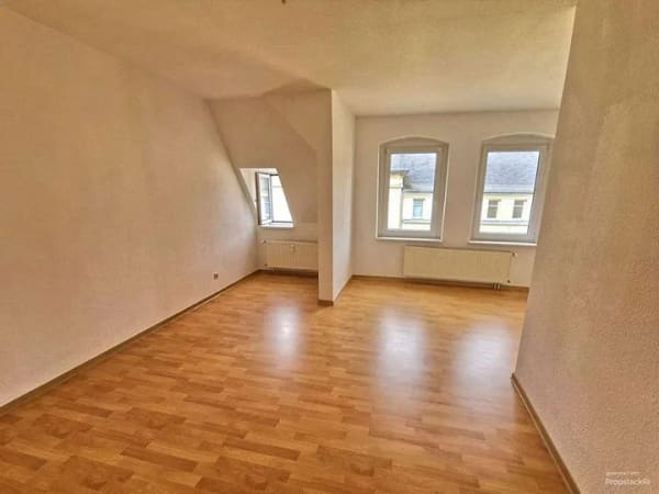 Immobilie in Hohenstein-Ernstthal - Wohnungspaket mit Potenzial: 2 × 2-Zimmer-Wohnung in Hohenstein-Ernstthal - Bild 2