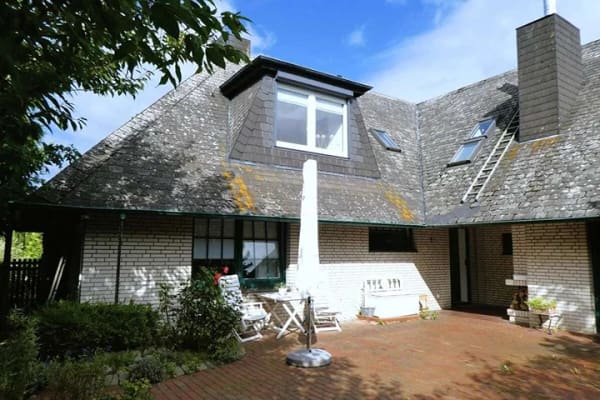 Immobilie in Ottendorf - OTTENDORF BEI KIEL: Große und familienfreundliche EG-Wohnung mit Balkon + Gartenterrasse + Carport - Bild 1