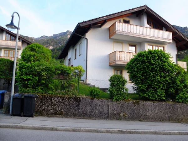 Immobilie in Bayerisch Gmain - Sehr ansprechende 2 Zimmerwohnung ETW  in Traumhafter Lager unterhalb des Lattengebierges - Bild 0