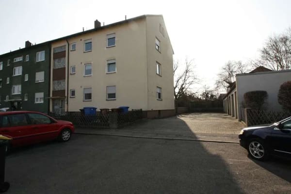 Immobilie in Bad Windsheim - Sanierte 3,5 Zimmer Erdgeschosswohnung mit Gartenanteil - Bild 0