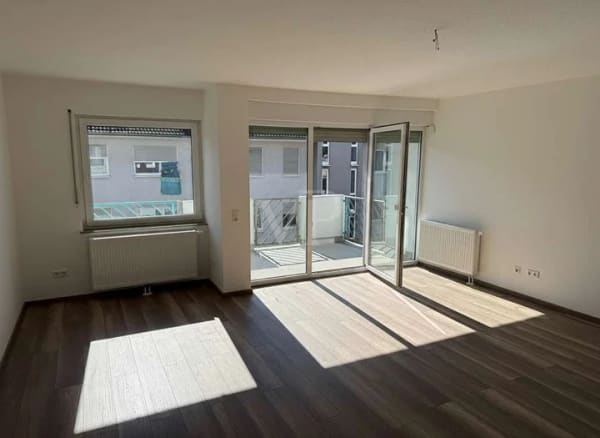 Immobilie in Alsbach-Hähnlein - Helle 2-Zimmer- Wohnung mit Balkon und Tiefgarage, Erstbezug nach Komplettsanierung - Bild 3