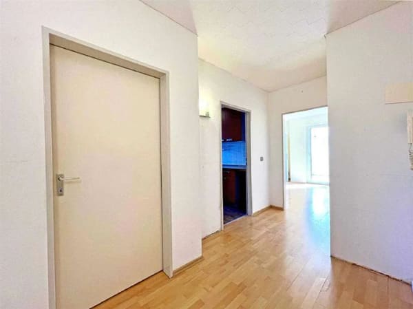 Immobilie in Überlingen - Viel Gehäuse für wenig "Mäuse"! - Lichtdurchflutete 2-Zimmer-ETW in Überlingen - Bild 1