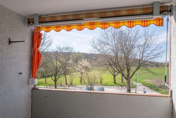 Immobilie in Leinfelden-Echterdingen - Helle und großzügige
3,5 Zi.Wohnung mit Balkon, Garage und Stellplatz - Bild 3