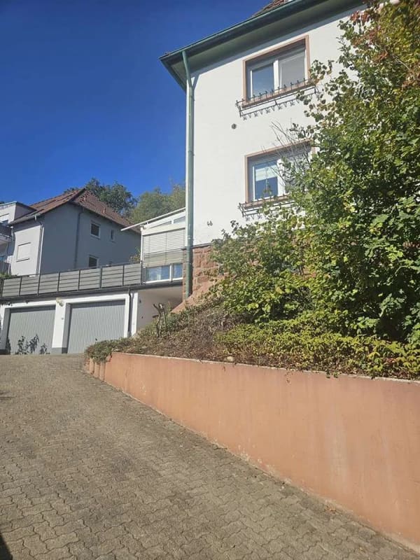 Immobilie in Annweiler am Trifels - Stattliches Anwesen - Bild 2