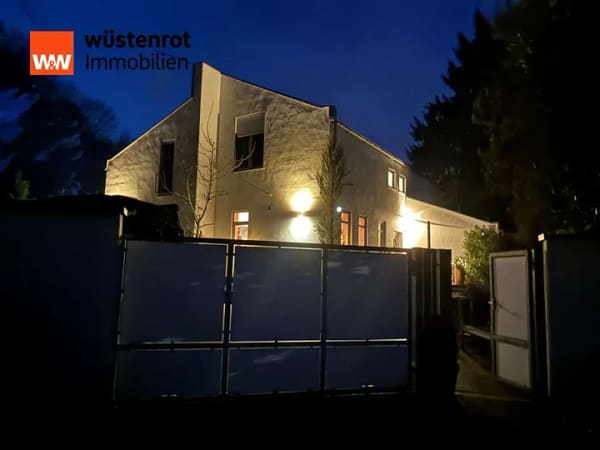 Immobilie in Flacht - Architektenhaus in ruhiger Lage , modernes Wohnen auf großzügigem Grundstück in Flacht - Bild 1