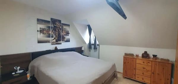 Immobilie in Bad Tölz - 101 m² Dachgeschosswohnung mit Südbalkon – viel Platz und Potenzial in Bad Tölz - Bild 4