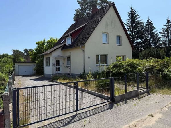 Immobilie in Brietlingen - - Gemütliches Einfamilienhaus auf großem Eigentumsgrundstück - Bild 0