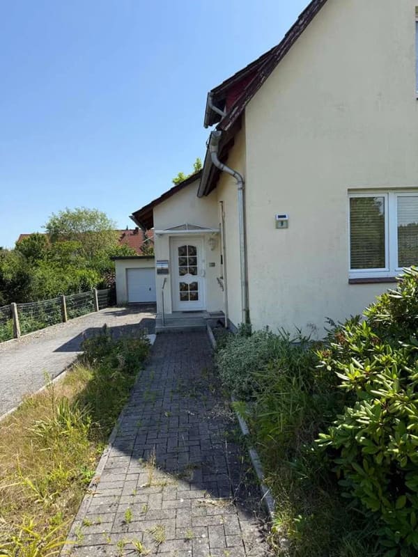 Immobilie in Brietlingen - - Gemütliches Einfamilienhaus auf großem Eigentumsgrundstück - Bild 1