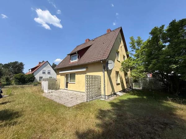 Immobilie in Brietlingen - - Gemütliches Einfamilienhaus auf großem Eigentumsgrundstück - Bild 2