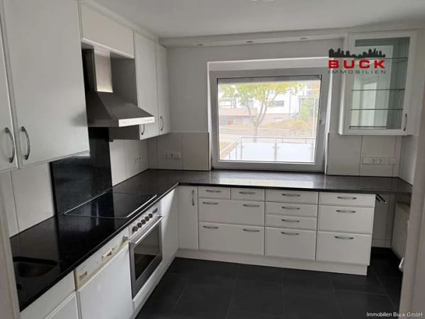 Immobilie in Bad Überkingen - Wer Platz benötigt, ist hier richtig! 5-Zimmerwohnung zum Kauf gesucht? - Bild 3