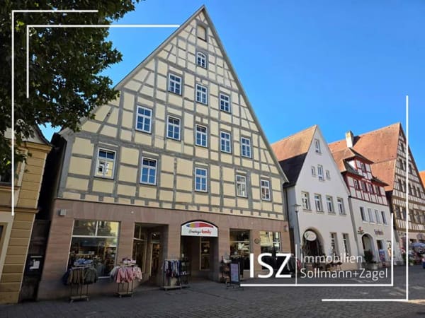 Immobilie in Schwabach - Mitten in Schwabach! Ideal zur Vermietung an Singles, Studenten, Azubis oder Referendare - Bild 0