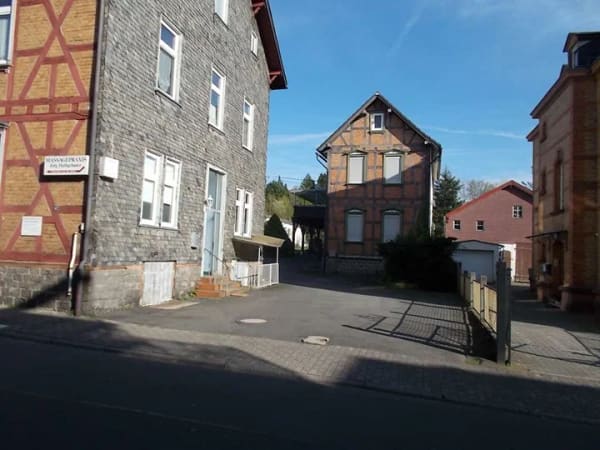 Immobilie in Schotten - Wohnen und Anlage - da geht Beides: 2 Häuser in Schotten - Bild 2