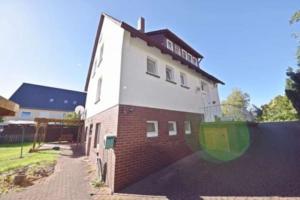 Immobilie in Ahnsen - Attraktive Kapitalanlage in Ahnsen – vollvermietetes, saniertes Dreifamilienhaus - Bild 3