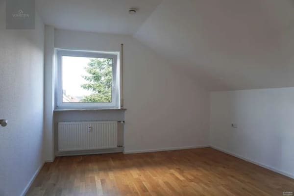 Immobilie in Neuenburg am Rhein - Bezugsfrei: helle, gemütliche 2-Zimmer-DG-Wohnung in Steinenstadt - Bild 4