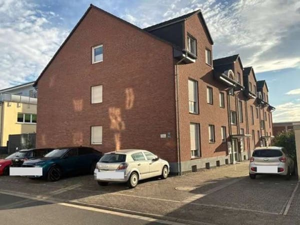 Immobilie in Bodenheim - Lichtdurchflutete 4 Zi-Wohnung mit Sonnenbalkon u. 2 PKW-Stellplätzen in Bodenheim -Sofortbezug- - Bild 0