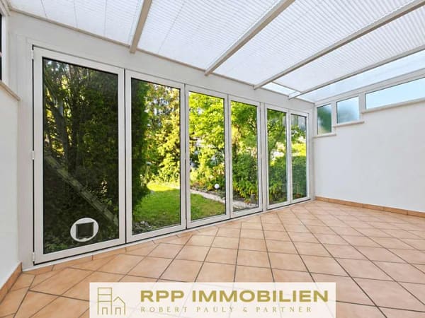 Immobilie in Eching - Familienfreundliches Reihenmittelhaus mit Garten und Wintergarten - Bild 2