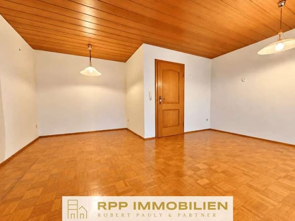Immobilie in Eching - Familienfreundliches Reihenmittelhaus mit Garten und Wintergarten - Bild 4