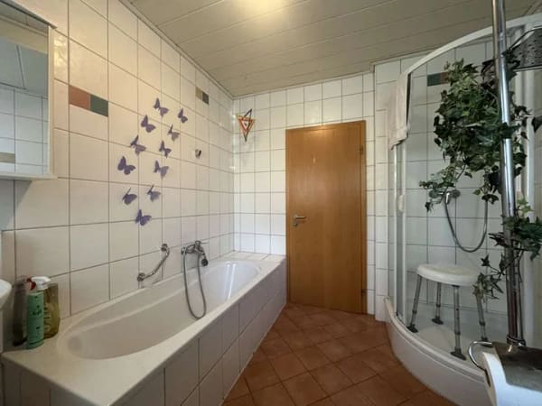Immobilie in Weihenzell - Großzügige Doppelhaushälfte mit zwei Wohneinheiten, schönem Garten und Doppelgarage - Bild 4