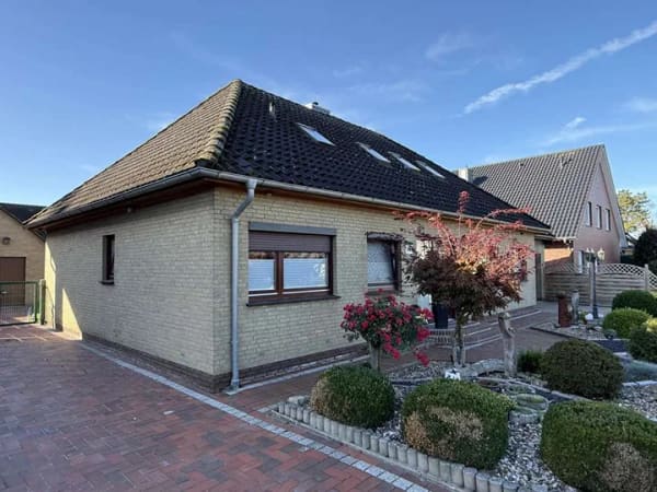 Immobilie in Bösel - Bungalow mit Potenzial in top Lage - Bild 1