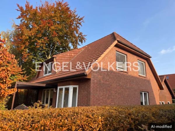 Immobilie in Elmenhorst/Lichtenhagen - Familiendomizil in Elmenhorst/Lichtenhagen - großzügig, mit Garten, Terrasse und Doppelgarage – n... - Bild 2