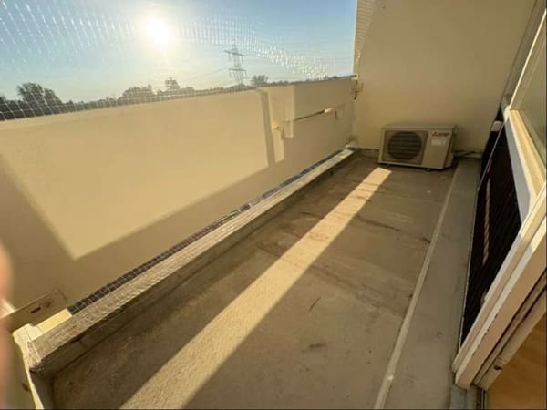 Immobilie in Durmersheim - Großzügige 2-Zimmer-Eigentumswohnung mit Balkon, Weitblick sowie Schwimmbad & Sauna - Bild 2