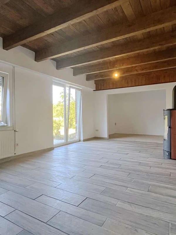 Immobilie in Wagenfeld - Resthof mit 378 m² Wohnfläche, 670 m² Nutzfläche & 2 Wohneinheiten - Bild 3