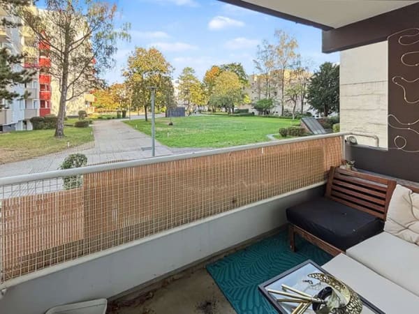 Immobilie in Ottobrunn - Lichtdurchflutete 1-Zimmer-Wohnung mit sonniger West-Loggia und soliden Mieteinnahmen in Ottobrunn - Bild 1