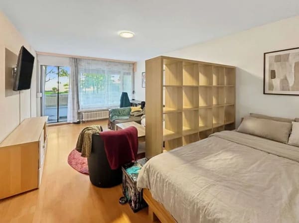Immobilie in Ottobrunn - Lichtdurchflutete 1-Zimmer-Wohnung mit sonniger West-Loggia und soliden Mieteinnahmen in Ottobrunn - Bild 3