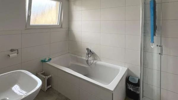 Immobilie in Dietingen - Einfamilienhaus mit Werkstatt/Lager und Garten - Bild 4