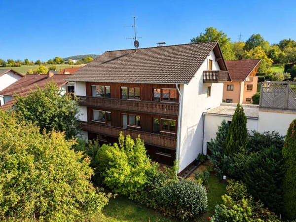 Immobilie in Eschau - Ihre Chance: Großzügiges Zweifamilienhaus mit gigantischem Ausblick! - Bild 2