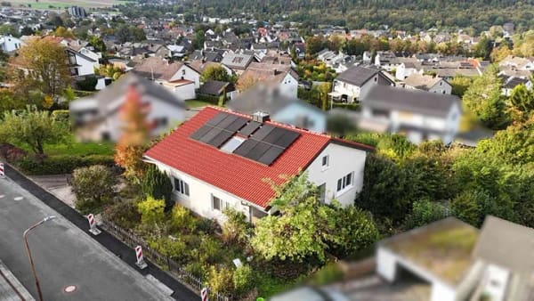 Immobilie in Höxter - Charmantes Familienhaus mit Garten - Bild 1