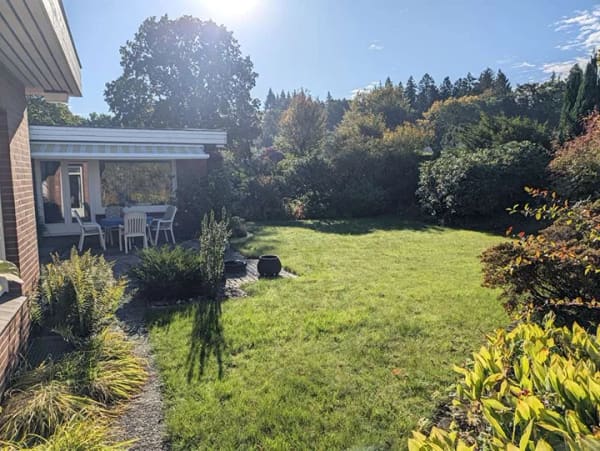 Immobilie in Hamburg - PROVISIONSFREI FÜR KAUFENDE: Viel Haus,  schlanker Preis, Erbpachtgrundstück - Bild 2