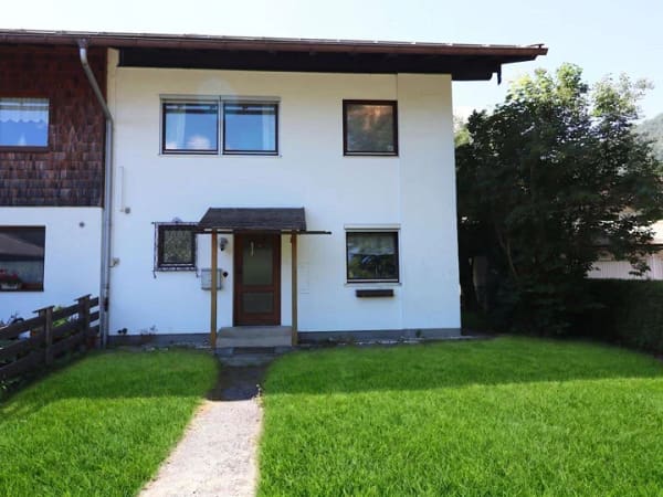 Immobilie in Bischofswiesen - Großzügiges Reihenendhaus mit Garten, Bergblick und guter Anbindung - Bild 0